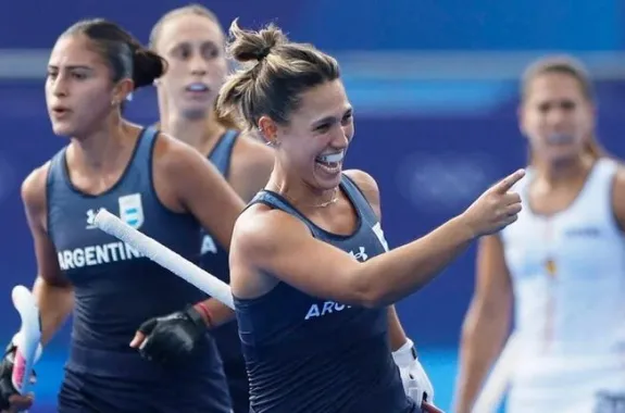 Las Leonas ganaron y se acercan a cuartos