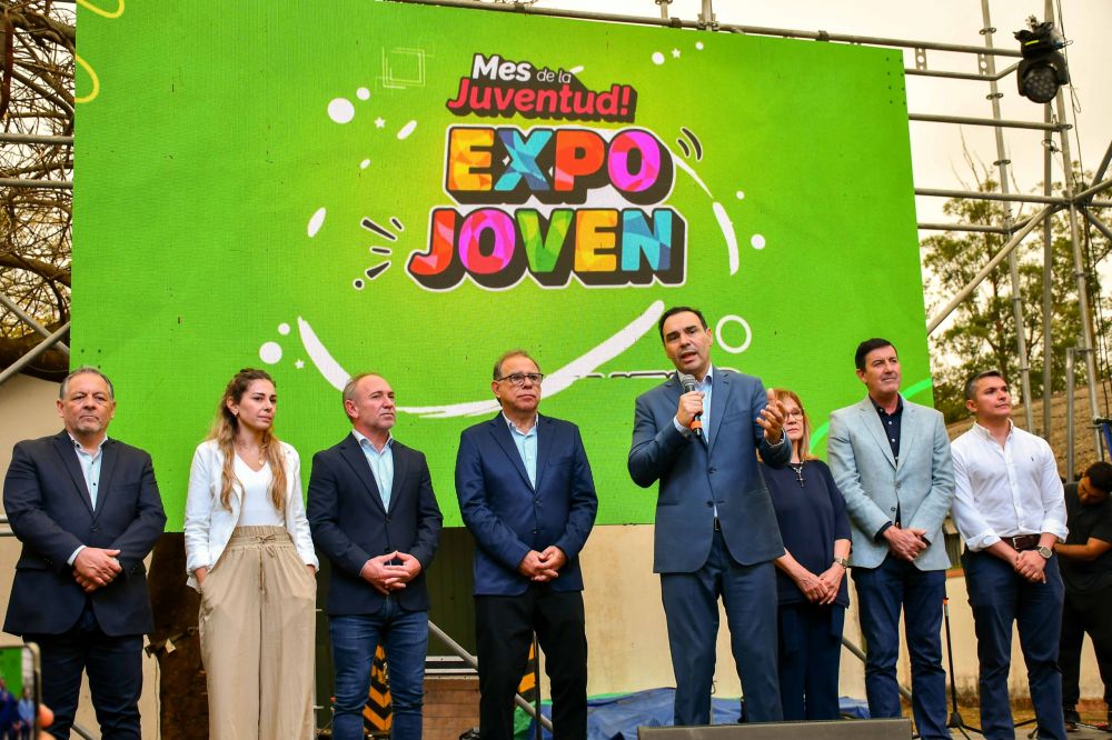 Valdés en la Expo Joven: «El futuro tiene que ser como lo están pensando hoy los jóvenes”