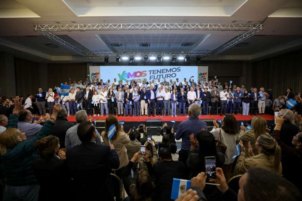 Valdes lanzó Vamos Corrientes con la apertura a nuevos socios y llamando a transformar el futuro