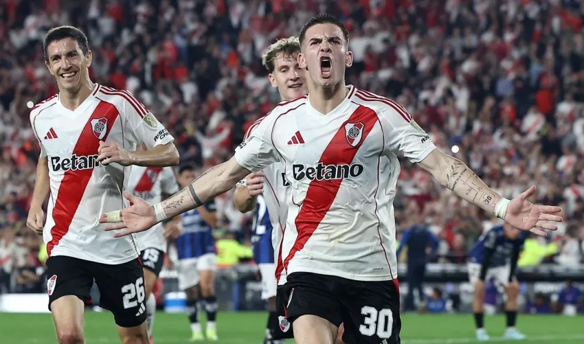 River goleó a Independiente del Valle y se clasificó a octavos de final