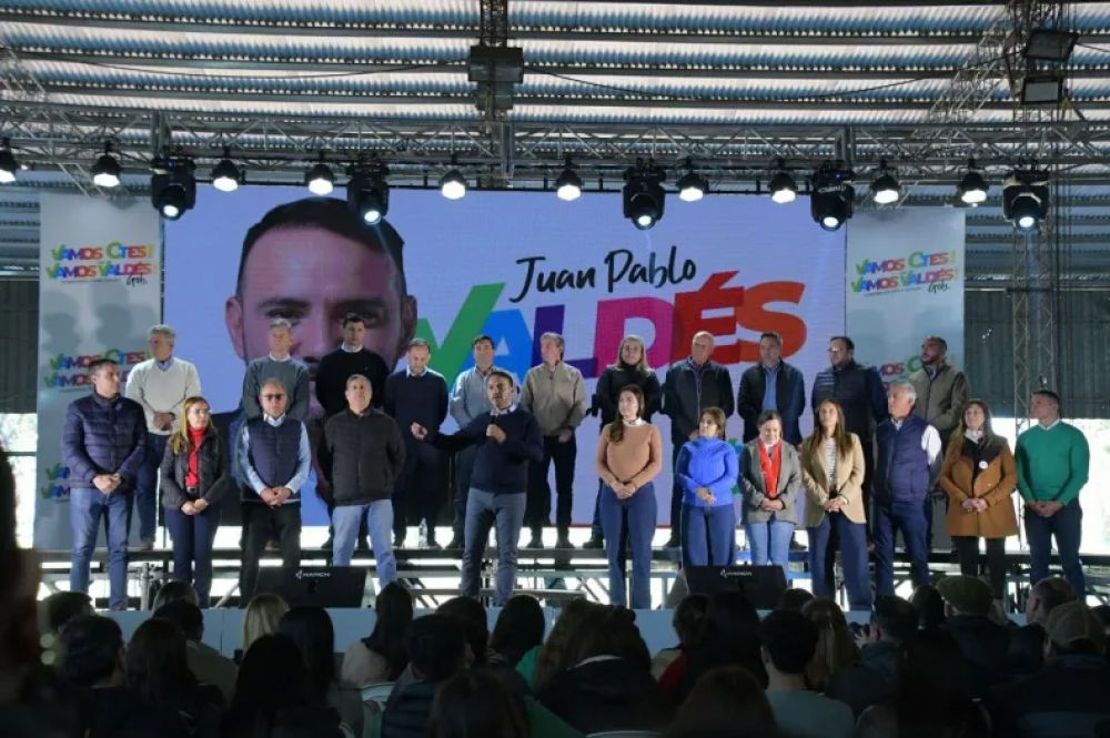 Juan Pablo Valdés en Esquina llamó a que “Miremos al futuro y no al pasado”