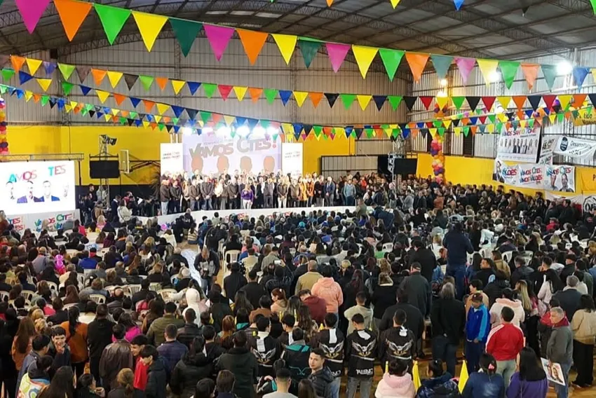 Santo Tomé mostró un masivo apoyo a los candidatos de Vamos Corrientes