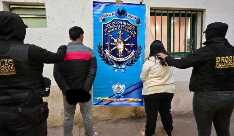 Cayeron dos hermanos que distribuían droga en un barrio de Corrientes